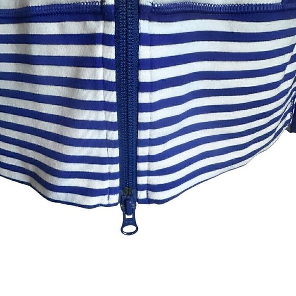 EUC - Lululemon In Stride Jacket in Pigment Blue and White Luon Stripe - Size 2 - Picture 8 of 15